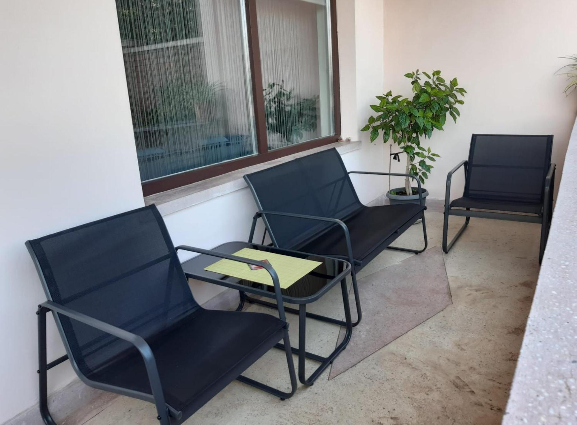 Ten'S Apartment - Spatios Si Linistit Cluj-Napoca Exterior photo