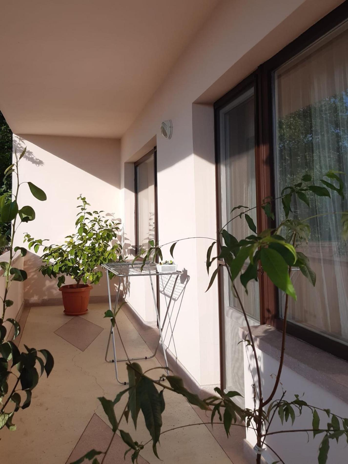 Ten'S Apartment - Spatios Si Linistit Cluj-Napoca Exterior photo